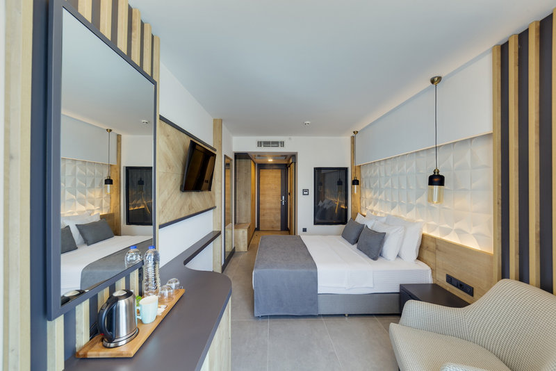 Signature Blue Resort 3