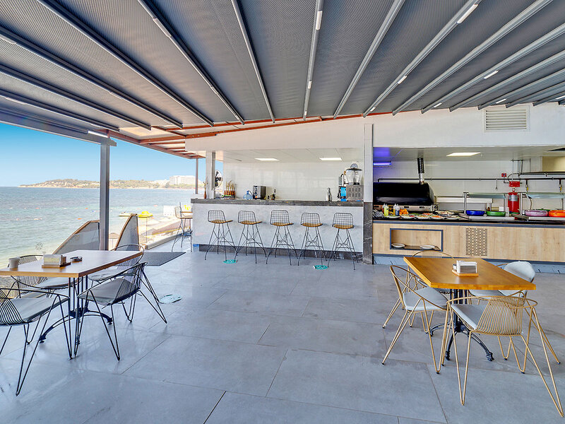 Signature Blue Resort 9