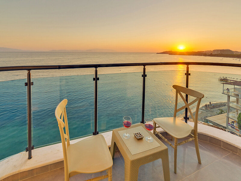 Signature Blue Resort 14