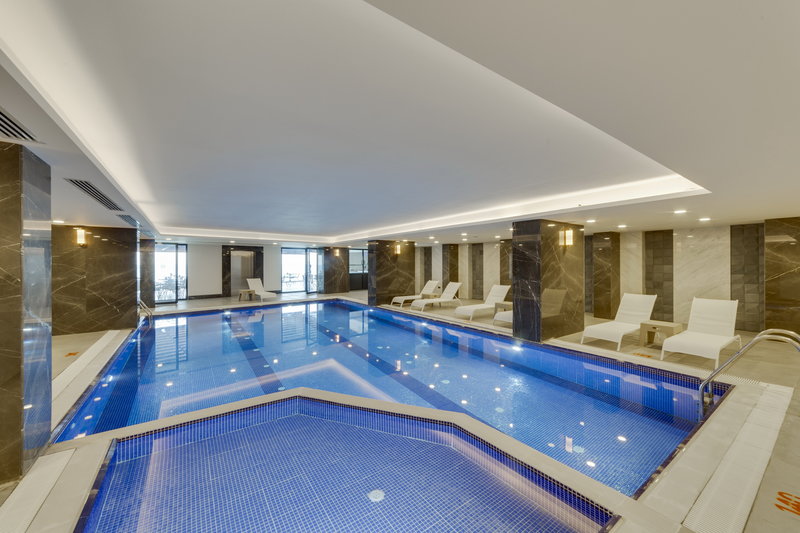 Signature Blue Resort 19