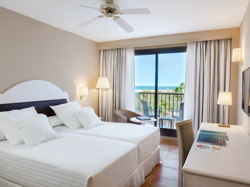 Occidental Isla Cristina 36