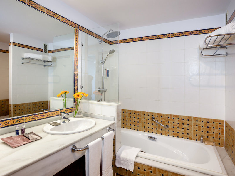 Occidental Isla Cristina 37