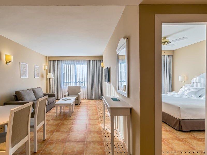 Occidental Isla Cristina 41