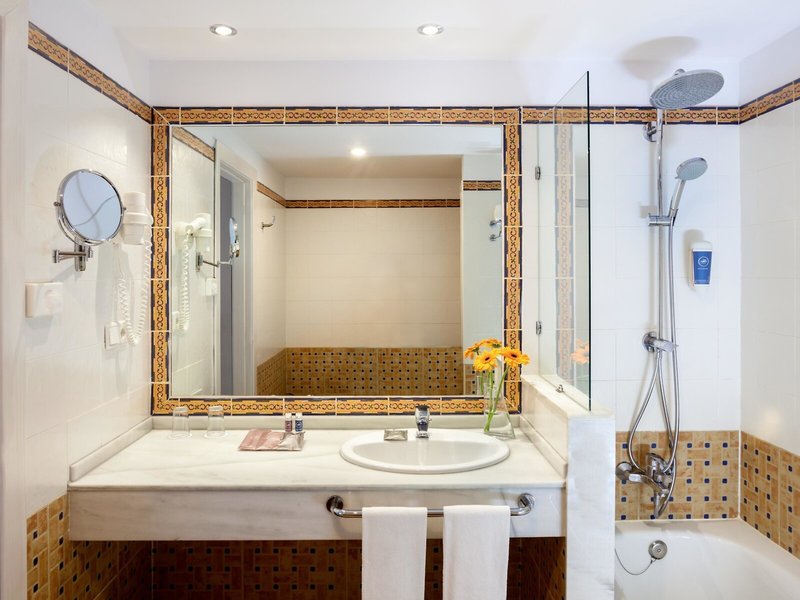 Occidental Isla Cristina 43