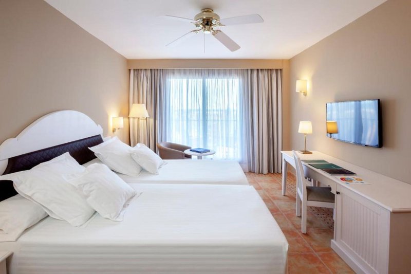 Occidental Isla Cristina 14 - Room Example