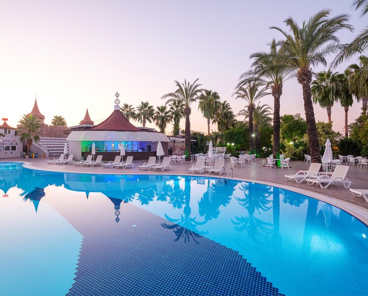 Aydinbey Famous Resort 83