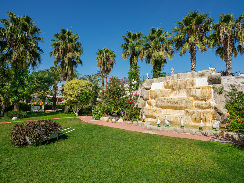 Aydinbey Famous Resort 5