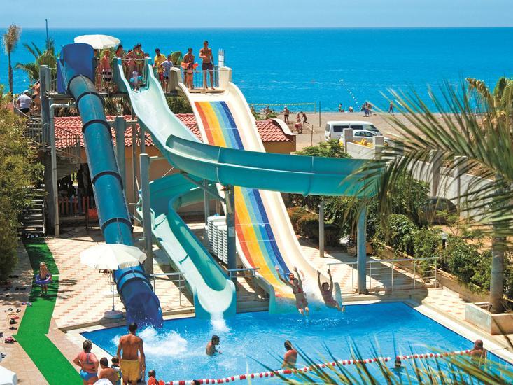 Aydinbey Famous Resort 2 - Sports and leisure