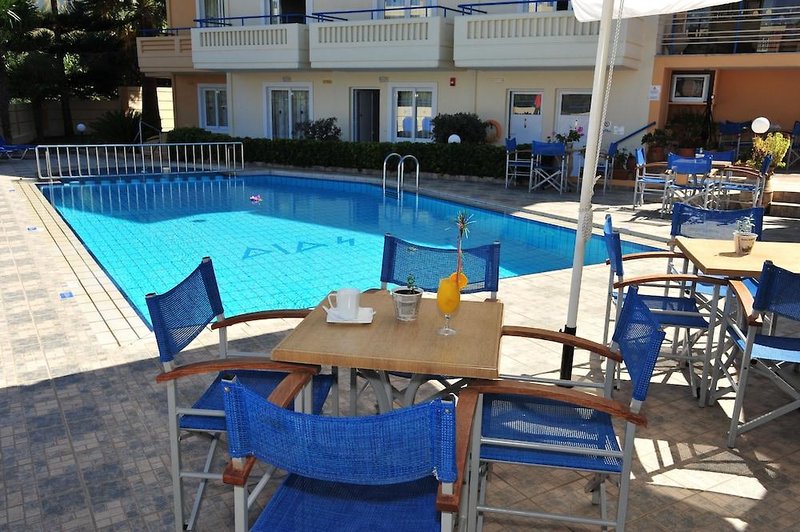 Dias Studios & Apartments 17