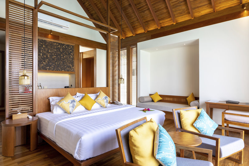 Furaveri Maldives 11