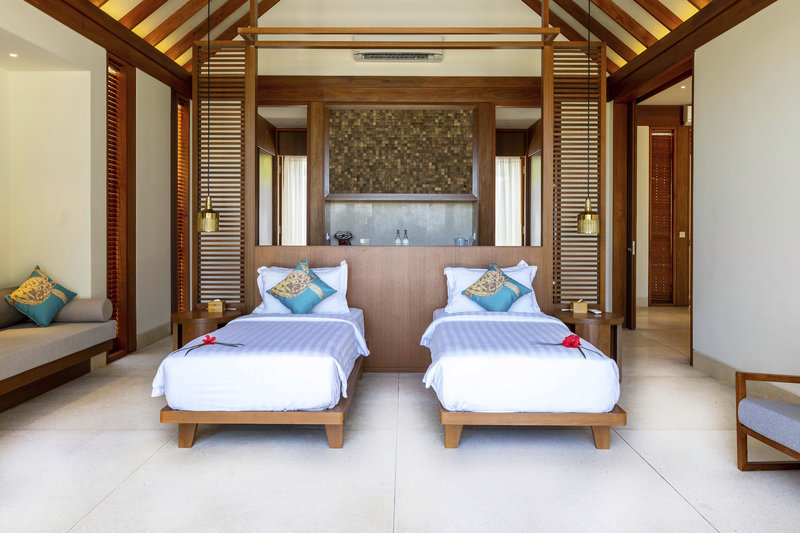 Furaveri Maldives 17