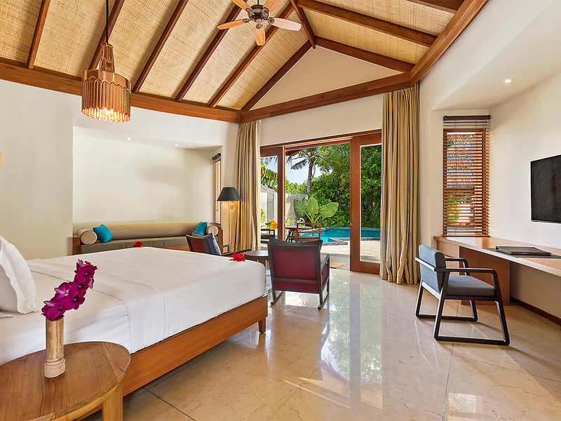 Furaveri Maldives 11