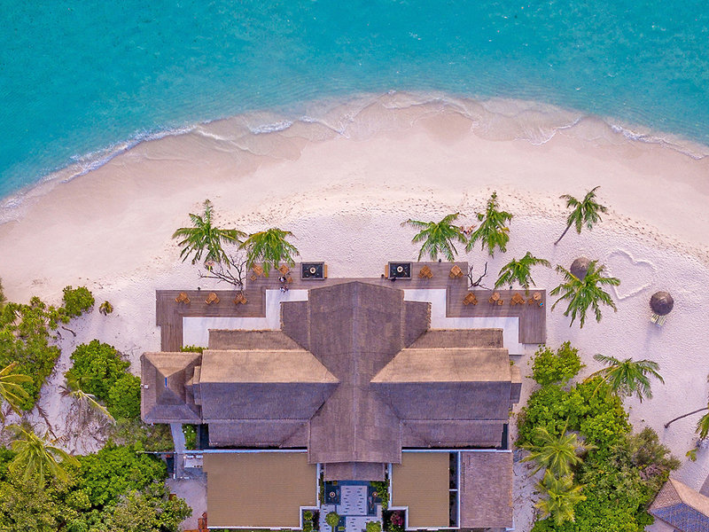 Furaveri Maldives 11