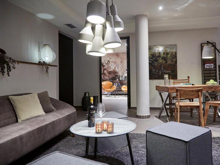 Two Timez Boutique Hotel 11