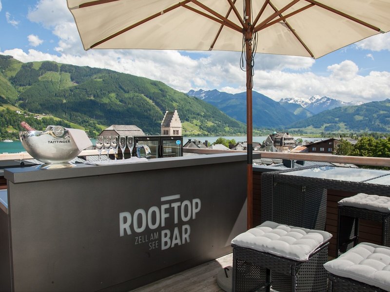 Two Timez Boutique Hotel 1