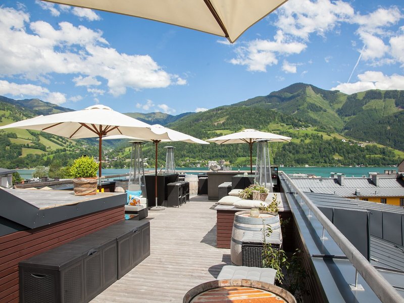 Two Timez Boutique Hotel 8