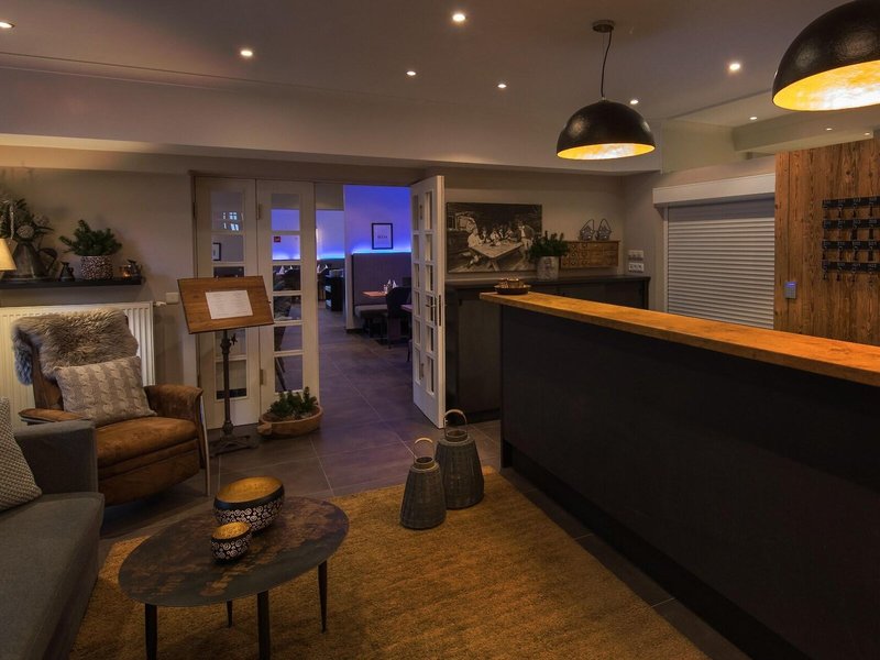 Two Timez Boutique Hotel 22