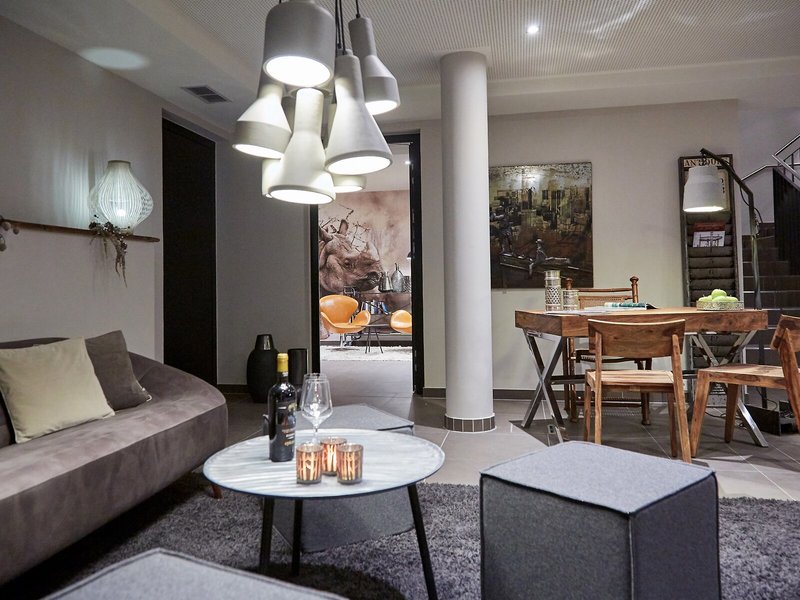 Two Timez Boutique Hotel 28