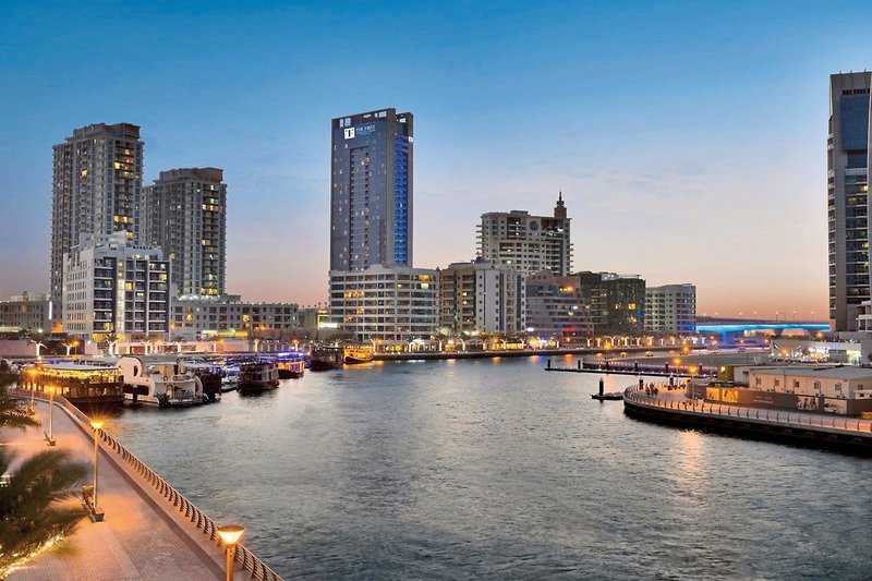 Wyndham Dubai Marina 14