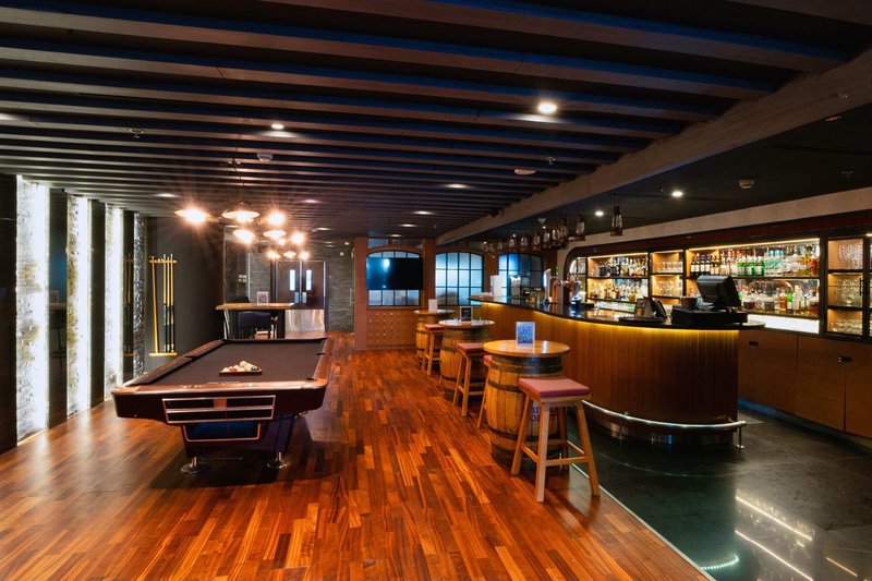 Wyndham Dubai Marina 3