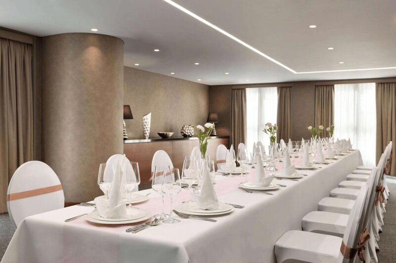Wyndham Dubai Marina 20