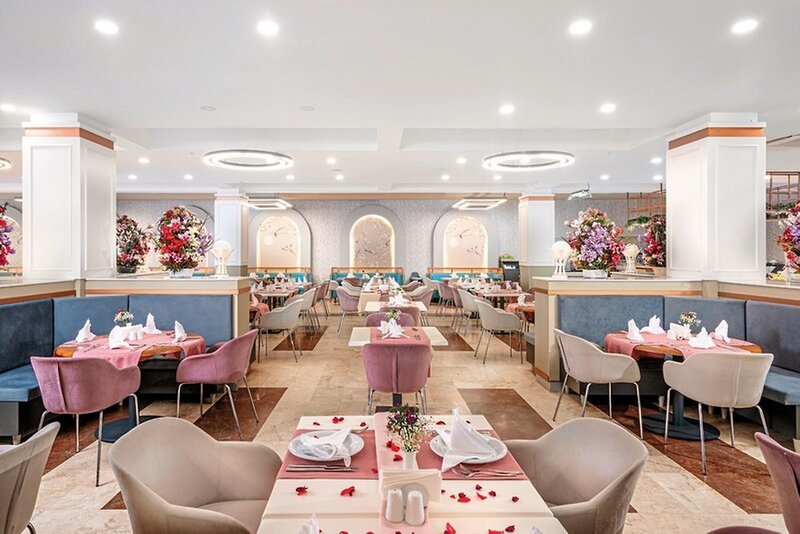 Side Story Resort & Spa 16