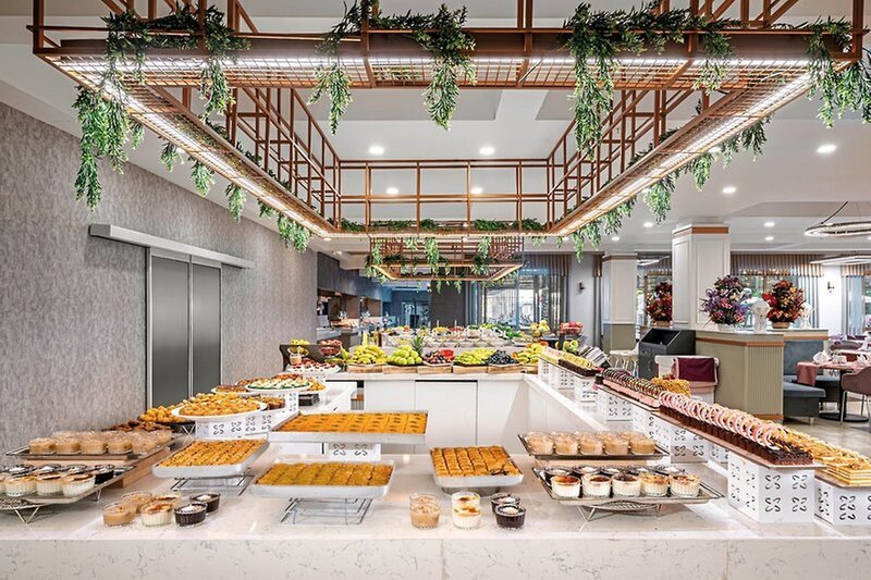 Side Story Resort & Spa 18