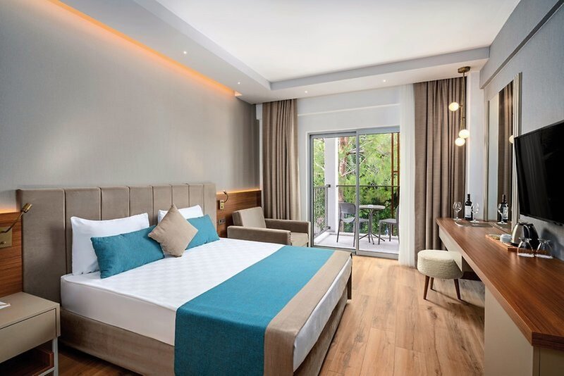 Side Story Resort & Spa 23