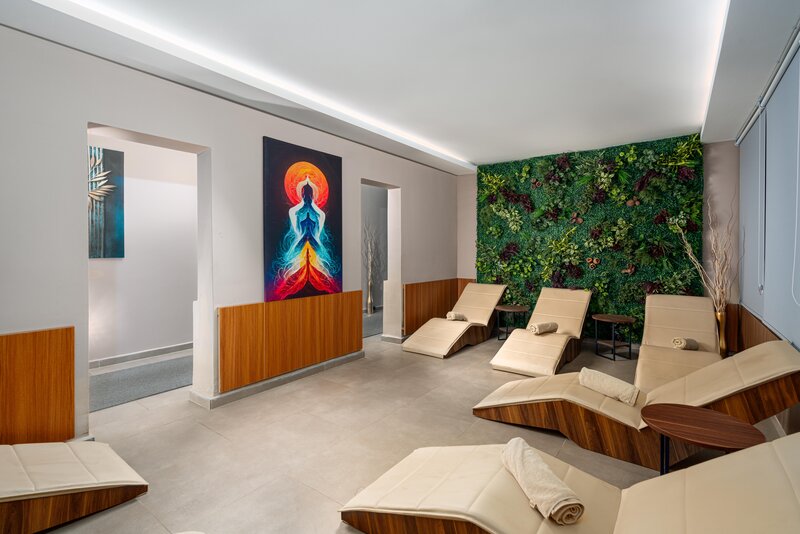 Side Story Resort & Spa 98