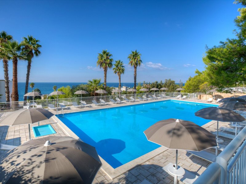Grand Hotel Riviera 3