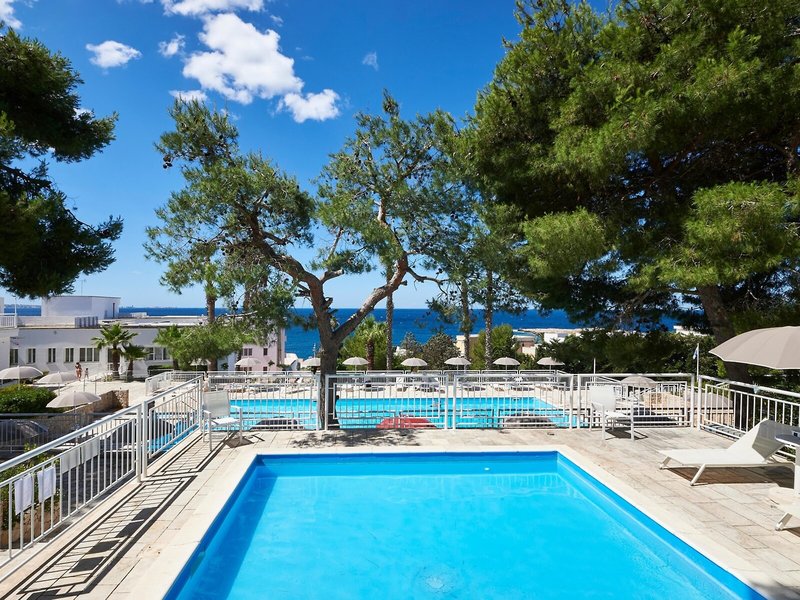 Grand Hotel Riviera 18