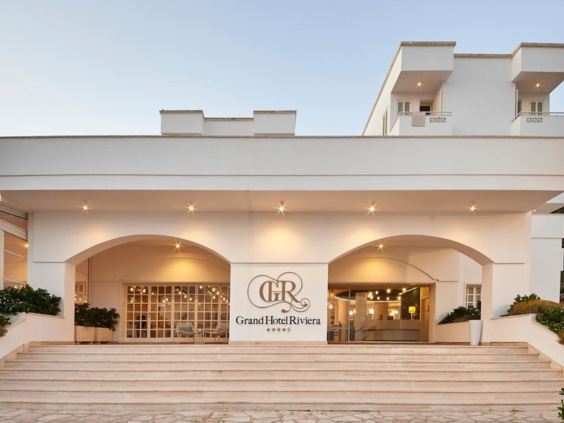 Grand Hotel Riviera 29