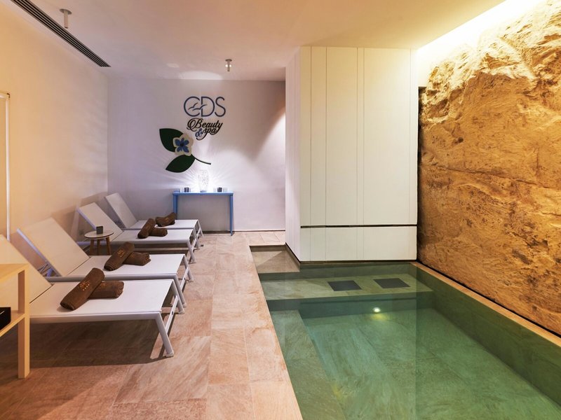 Grand Hotel Riviera 43