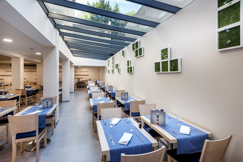 Hotel GHT Sa Riera 16