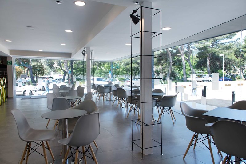 Hotel GHT Sa Riera 12