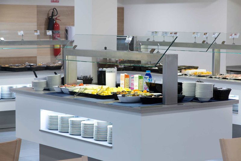 Hotel GHT Sa Riera 26