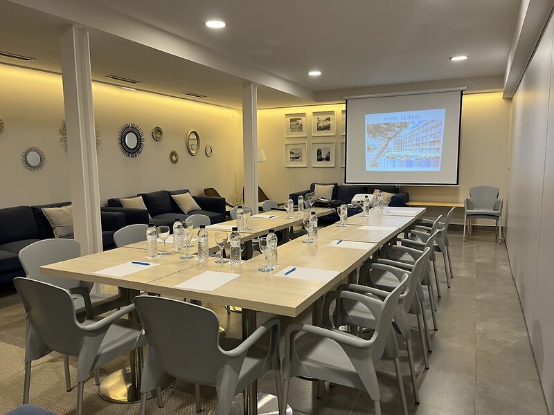 Hotel GHT Sa Riera 38