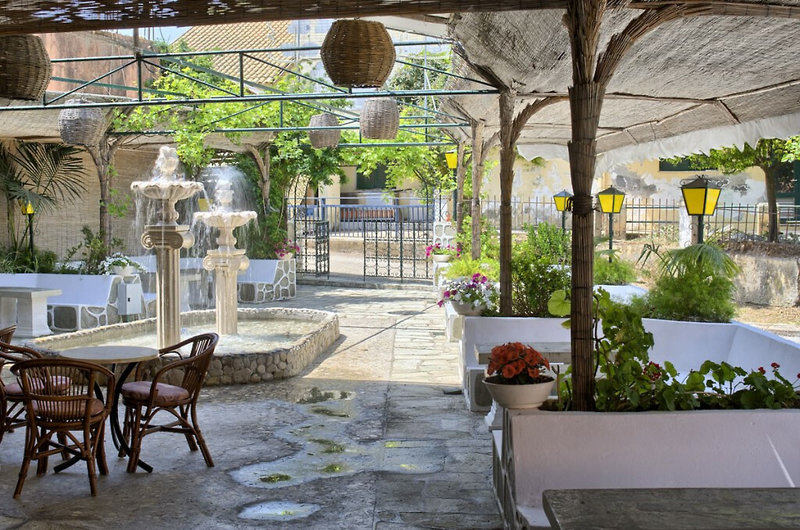 Sirena Beach Hotel 2