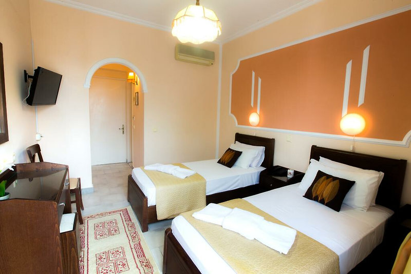 Sirena Beach Hotel 3