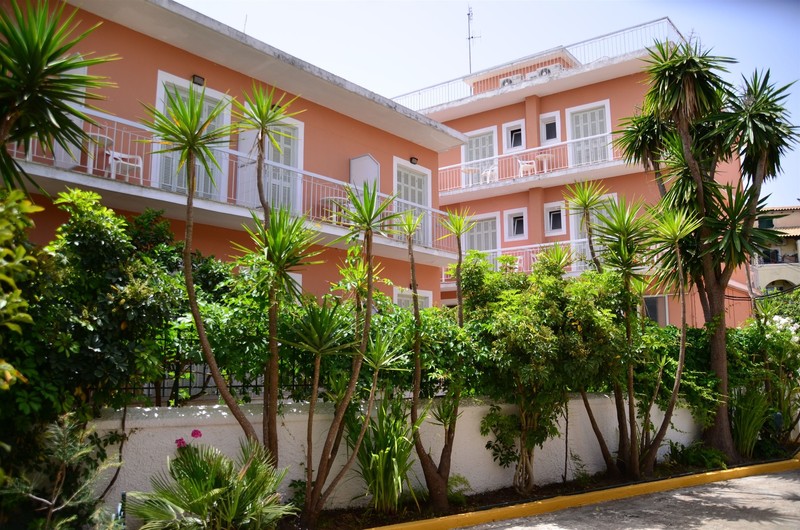 Sirena Beach Hotel 1