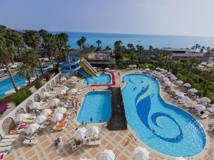 Holiday Garden Resort 5