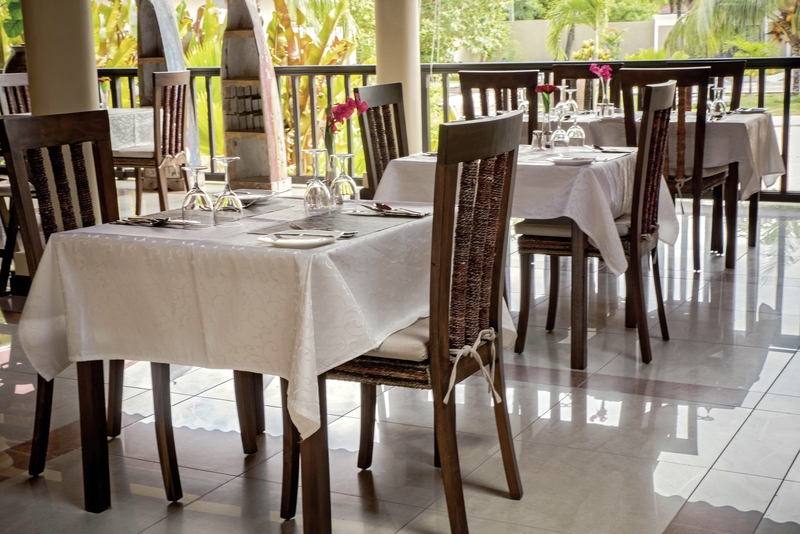 The Oasis Hotel Restaurant & Spa 4