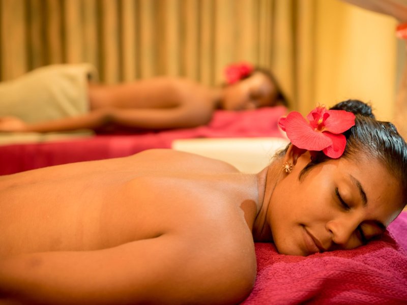 The Oasis Hotel Restaurant & Spa 16