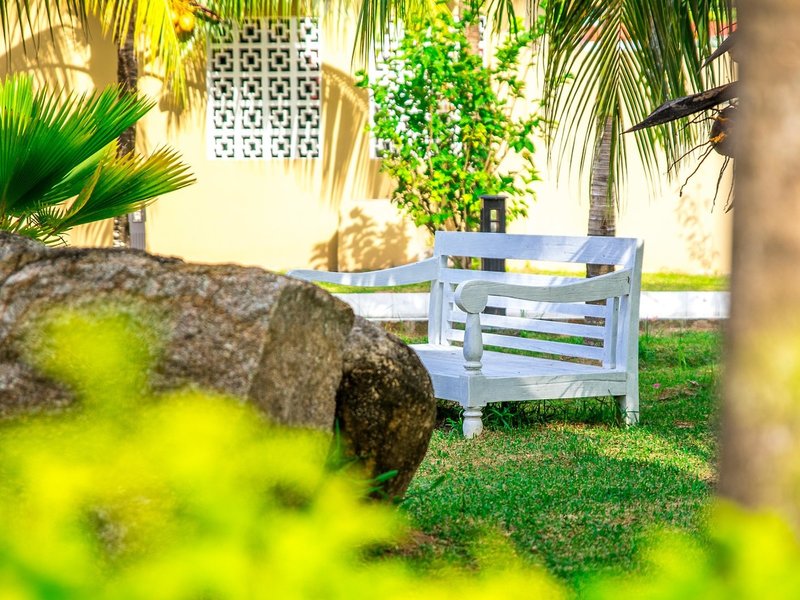 The Oasis Hotel Restaurant & Spa 4