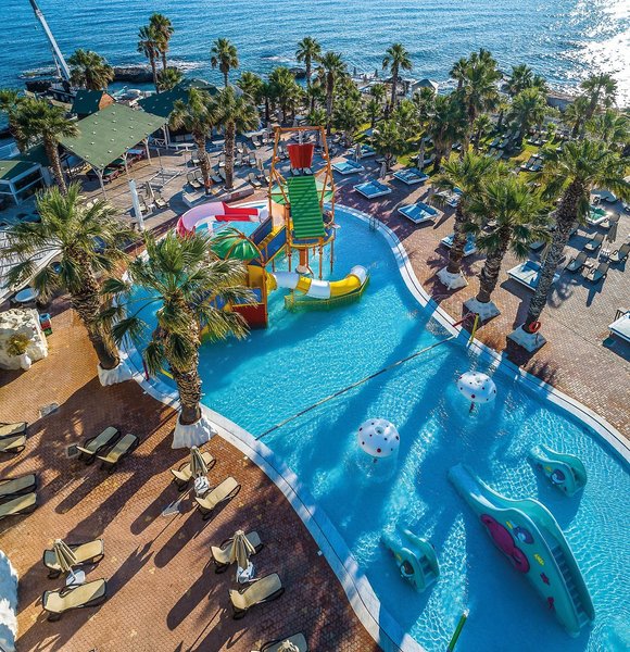 Star Beach Village & Waterpark 15