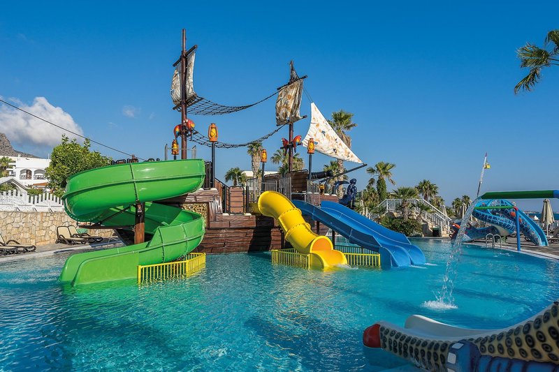 Star Beach Village & Waterpark 18
