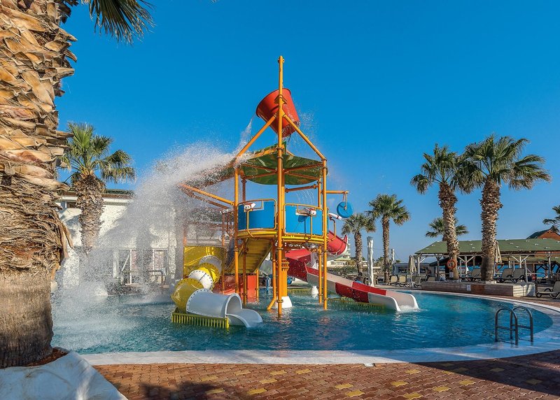 Star Beach Village & Waterpark 19