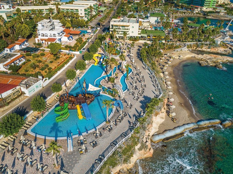 Star Beach Village & Waterpark 20
