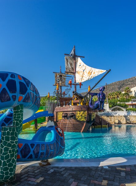 Star Beach Village & Waterpark 52