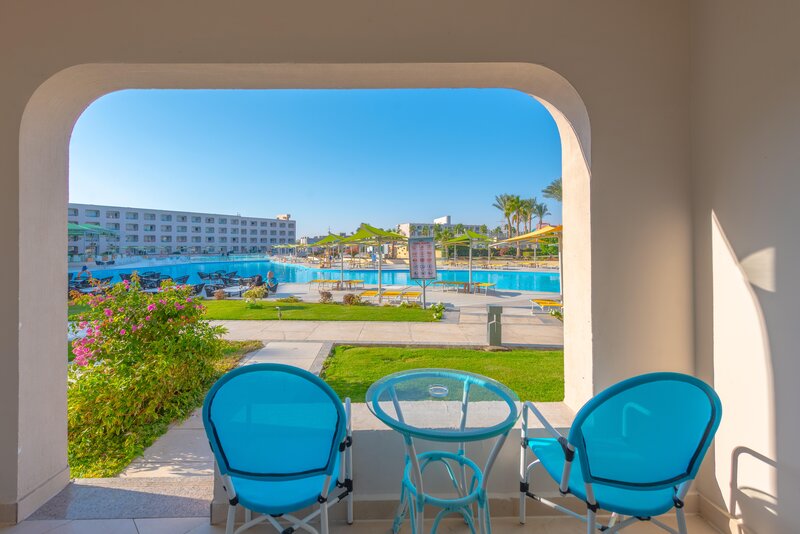 Titanic Resort & Aqua Park 9